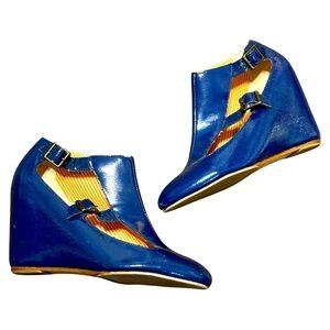 80%20 blue patent leather wedge heels shoes size 6